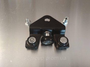 Нижній ролик розсувних дверей Opel Vivaro (2001-2014) 740364475 фото